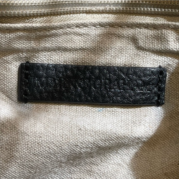 Mark & Graham Tote Black Leather - Picture 9 of 14